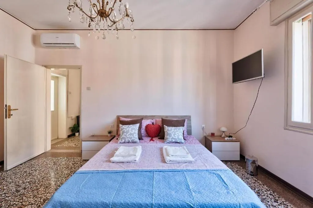 Venice Magic Night Apartment Summer Vibes Italy